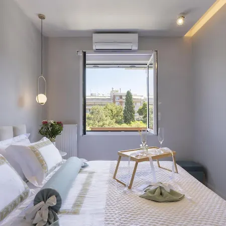 Chrisostomou Square 14 Gold Apartment *